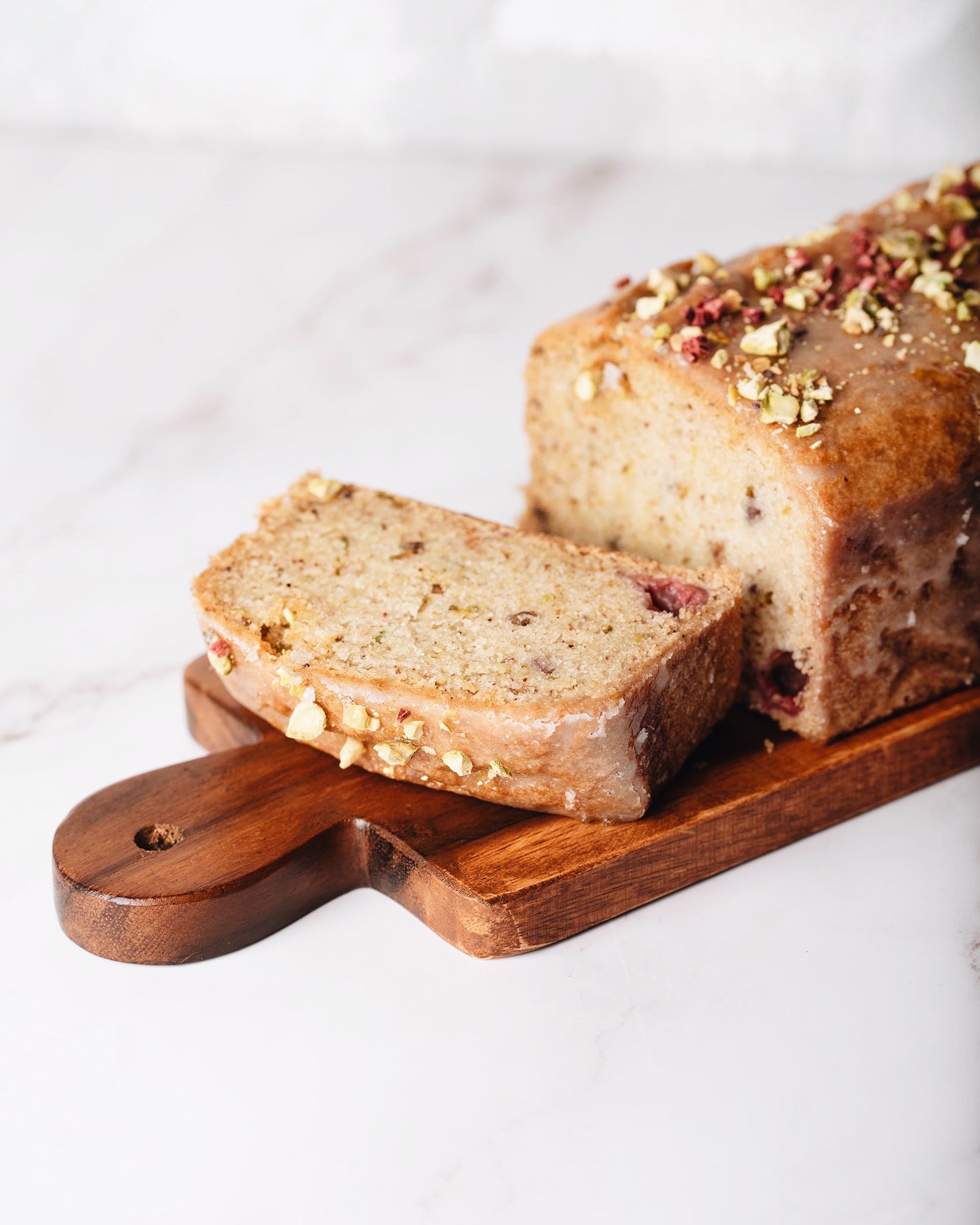 LOAF FRAMBUESA Y PISTACHO