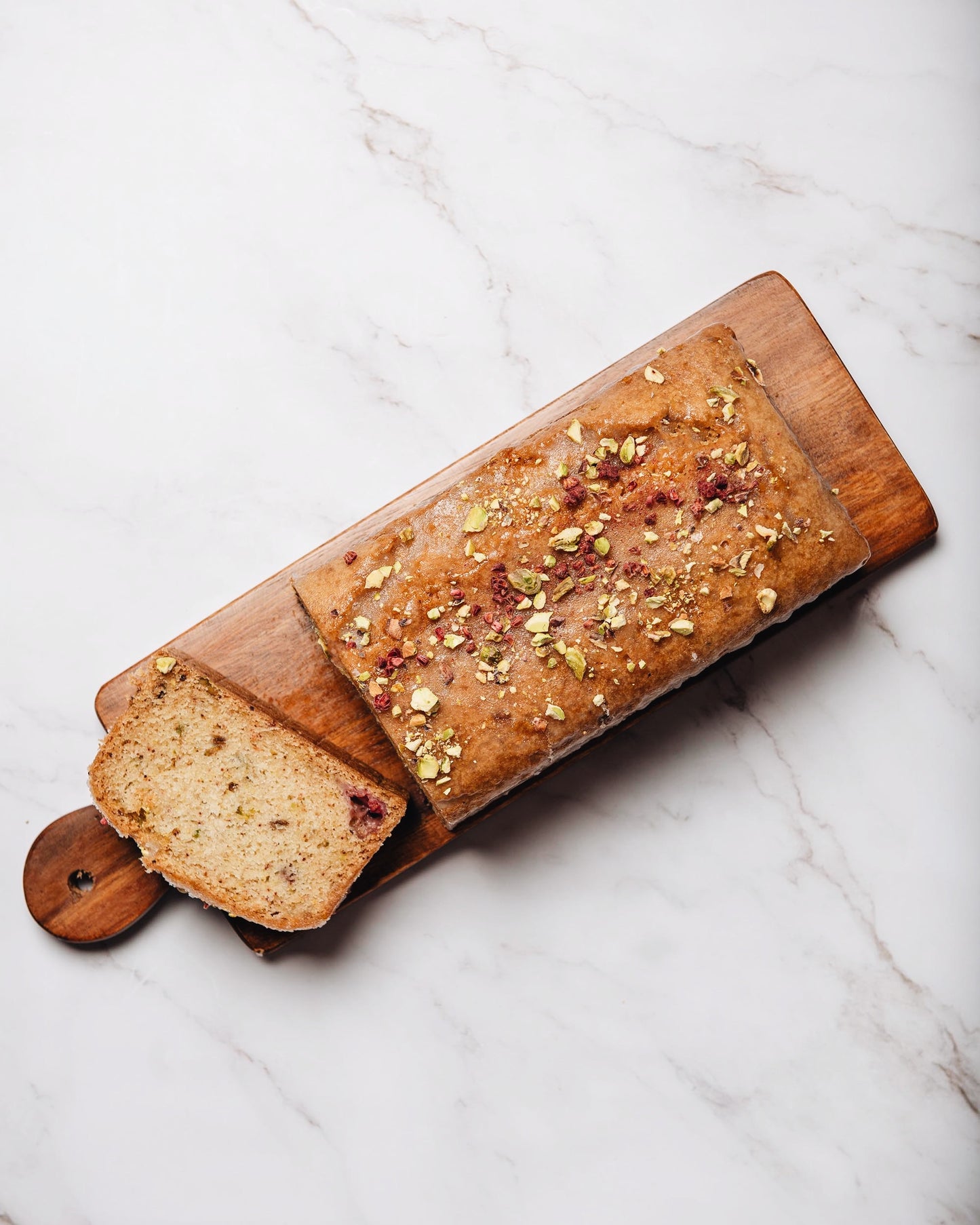 LOAF FRAMBUESA Y PISTACHO